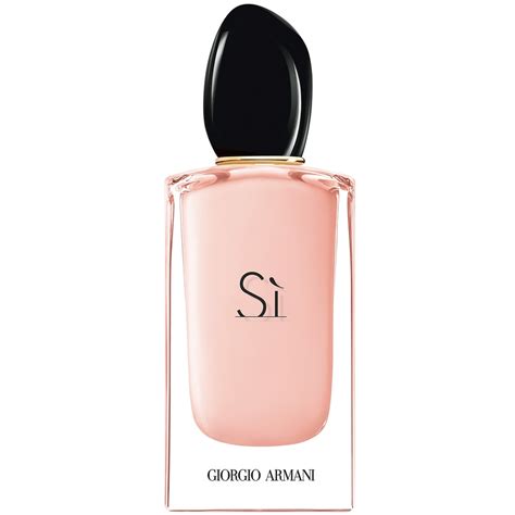 I love armani si it's not a strong fragrance. Giorgio Armani | Si Fiori Eau De Parfum - 100 ml
