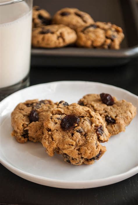 In a small bowl, whisk together the flour, baking soda, and salt. 18 Craveable Gluten Free Vegan Christmas Cookies - Fooduzzi