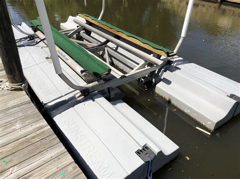 Sunstream Float Lift Hydraulic Boat Lift Reduced For Quick The Hull