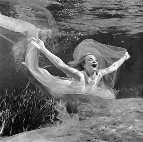 Underwater Photos Feature A Fabulous 50s Stunt Woman Underwater