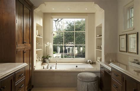 Bathtub Alcove With Shelves Traditional Bathroom Traditional