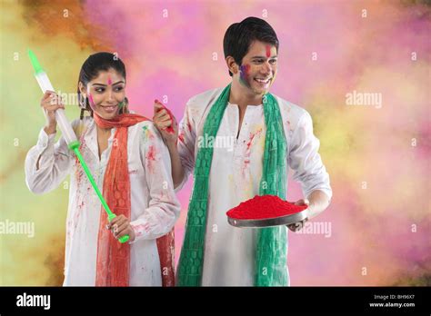 Couple Playing Holi Stock Photo Alamy