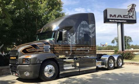 Zac Brown Custom Mack Anthem Tour Truck For Sale Truckers News