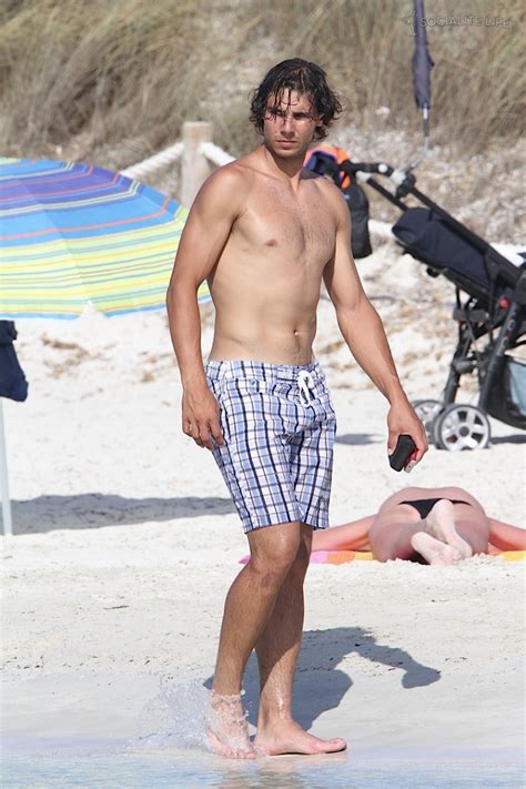 Shirtless Rafael Nadal The Hunk In Pictures