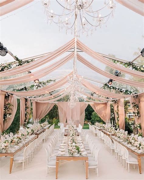 Bear Avenue Weddings On Instagram Pink White Roses Soft Tulle