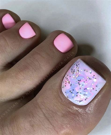 Pin By Nathalievankruger On Nagels Gel Toe Nails Summer Toe Nails