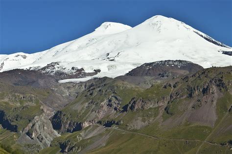 Mt Elbrus Off To Climb Europes Highest Peak Elia Saikaly