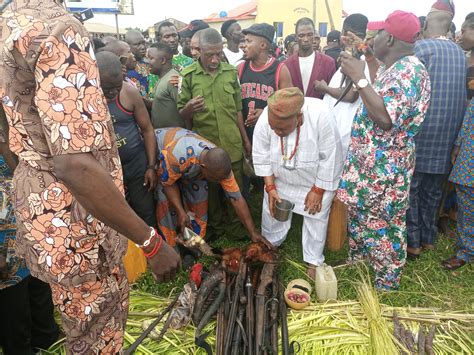 Watch Olowo Of Owo Join Ogun Worshippers To Invoke Curses On Owo
