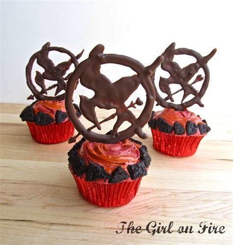 hunger games party yummy cupcakes game food