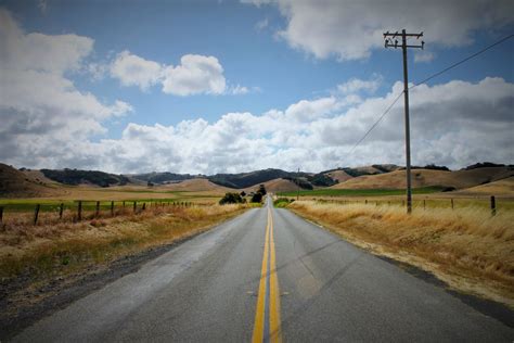 A Backroad In Marin County California Beautiful Roads Sea To