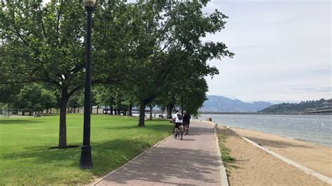 Best western plus wine country hotel & suites. City Park Kelowna, 2019 - YouTube