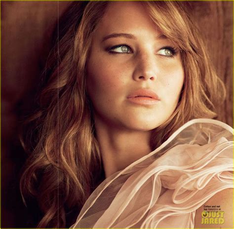 Jennifer Lawrence Covers Glamour Uk April 2012 Photo 2634207