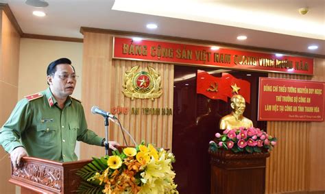 Ông nguyễn duy linh bị xác định nhiều lần thúc giục vũ nhôm chuyển tiền. Thứ trưởng Bộ Công an Nguyễn Duy Ngọc làm việc tại Công ...