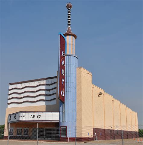 Dallas, texastipo de musica incluye: Dallas & Fort Worth Movie Theatres | RoadsideArchitecture.com