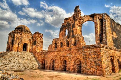 Hidden Historical Places in Delhi - Tripoto