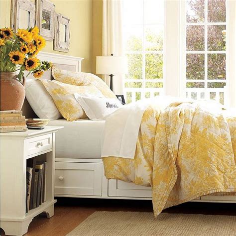 Light Yellow Bedroom Ideas 21 Bedroom Paint Ideas With Different