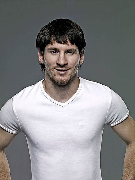 Photos Et Images De Lionel Messi Portrait Shoot June 29 2009 Getty