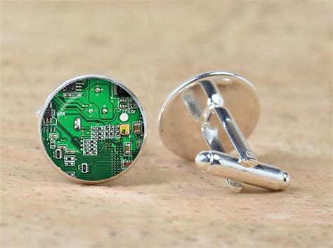 We have been providing professional on site computer service in lexington, ky for 19 years, focusing on small business and residential technology needs. Computer green Circuit Board picture Cufflinks Computer ...