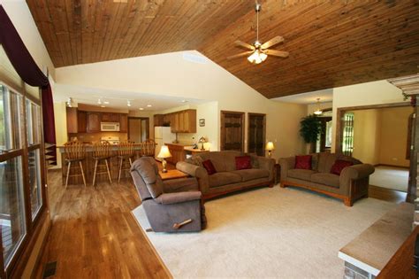 Sometimes wood paneling can't be painted. Pin by Tammie Swanson on House - Ceiling | Home ceiling ...