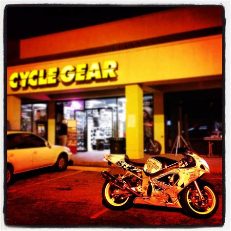 Consider redecorating an old schoolbag instead of spending money on a new one, or purchase several plain schoolbags and decorate them using different color schemes, designs, and/or techniques. Sharpie Bike @ Cycle Gear Bike Night 2012 | Custom sport bikes, Sport bikes, Cycle gear