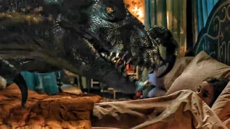 Indoraptor Vs Blue Scene Jurassic World Fallen Kingdom 2018 Movie