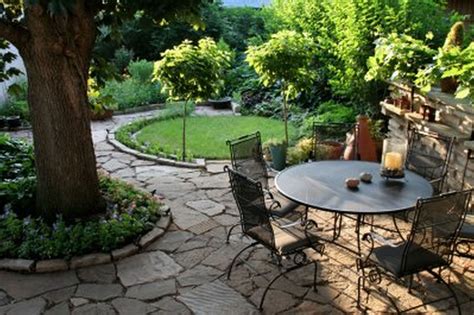 20 Glamour Privacy Landscaping Around Patio Home Decoration Style