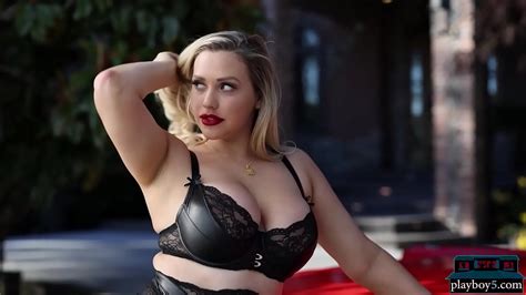 Curvy Bbw Mia Malkova Gets Naked On Top Of A Cadillac And Looks Bangin Hot