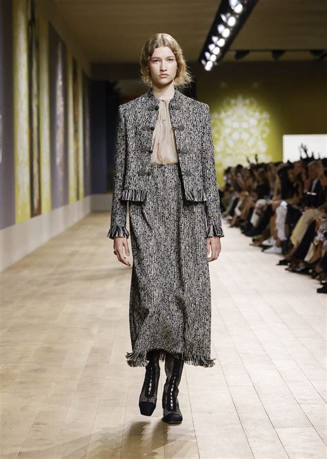 DIOR HAUTE COUTURE AW 2022 2023 LOOK 19 MiNDFOOD