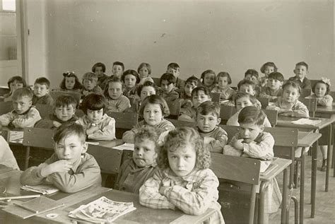 Les autres collèges à proximité du collège jean rostand. Photo de classe Primaire de 1953, ECOLE COMMUNALE DE BRAY ...
