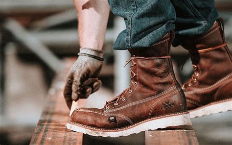 All the safest most comfortable work boots are here for review. 25 Best Work Boot Brands For Men (2020 Guide) in 2020 ...