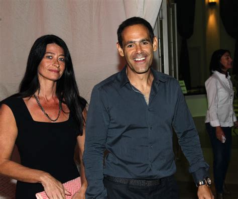 כמובן שגם שאר הכתבים שאנחנו אוהבים הגיעו מחופשים, חוץ מ רוני דניאל, שנשאר קשוח גם ביום הכי שמח בשנה. מנחם הורוביץ: קול חתן - Xnet