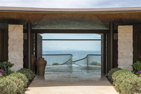 Foster Partners Shelters Coastal Dolunay Villa With Giant Undulating