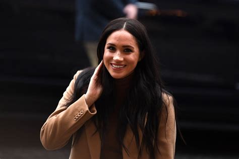 meghan markle s british vogue issue the fastest selling in 103 year history of the magazine