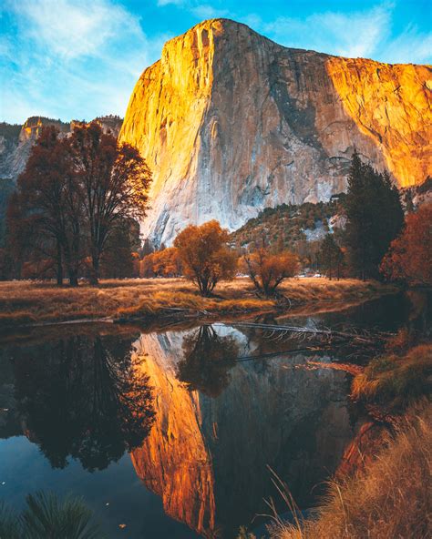 El Capitan In Yosemite With The Golden Glow Of Sunset 3988 × 4985
