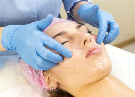 Process Cosmetic Mask Of Massage And Facials Stock Image Image Of Hands People 90999149