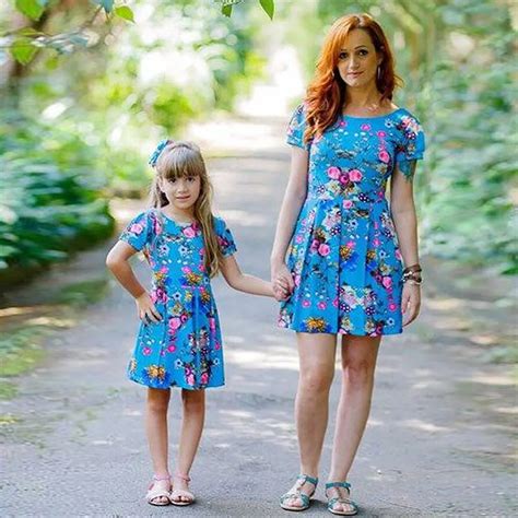 MVUPP Family Matching Outfits Mother Babe Dresses Floral Print Pleated Beach Mommy And Me