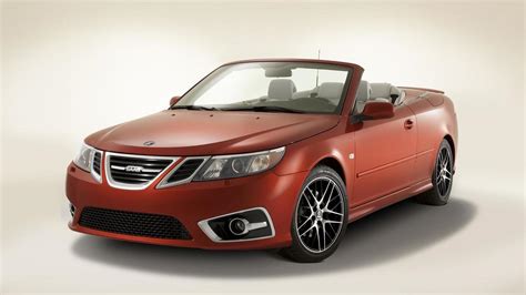 Saab 9 3 Facelift And Independence Edition Convertible Revealed