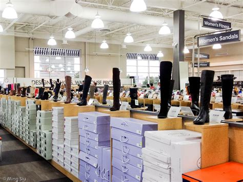 DSW Designer Shoe Warehouse Canada - to Fashionistas | Designer shoe ...