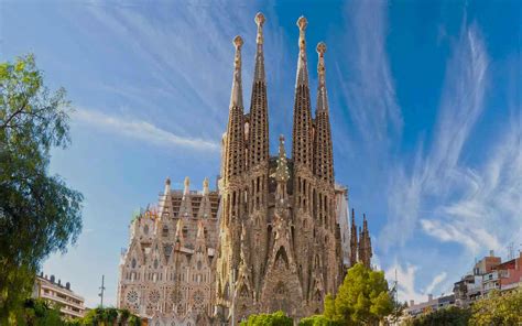 Fast Track Guided Tour Of Sagrada Familia With Tower Access Best