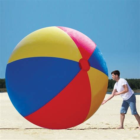 Gigantic Beach Ball Petagadget