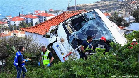 german nationals killed in madeira bus crash dw learn german