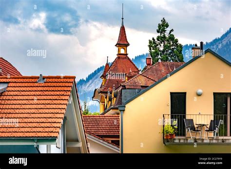Traditional Swiss House Hi Res Stock Photography And Images Alamy