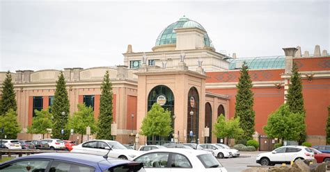 Every Single Store Now Open In The Trafford Centre The Full List