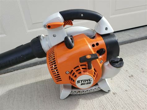 Leaf blowers primarily come in two different forms: STIHL BG86 COMMERCIAL HANDHELD GAS LEAF BLOWER NICE SHAPE - SHIPS FAST!: find the best deals at ...