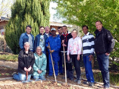 Sie war das zehnte kind einer familie in bermersheim in rheinhessen. Kaiserslautern: Hildegard von Bingen Garten auf dem ...
