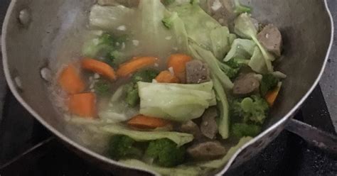 Caranya, nasi ditata di piring, tambahkan sayur, ayam. 34 resep sayur sop untuk diet enak dan sederhana - Cookpad