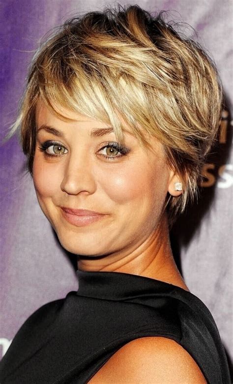 A youthful hairstyle falls in the same space. 14 Stylish Short Hairstyles For Women Over 50 | Short ...