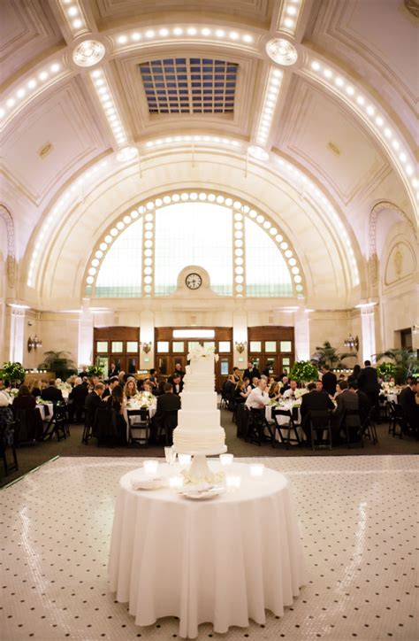 The Great Hall At Union Station Wedding Seattle Wedding Venues