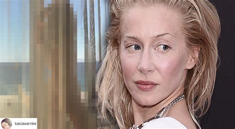 Katarzyna warnke (43 l.) postanowiła przypomnieć o swoim istnieniu i opublikowała na instagramie zdjęcie prosto z domowej wanny. Kasia Warnke NAGA na Instagramie! Piotr Stramowski to ...