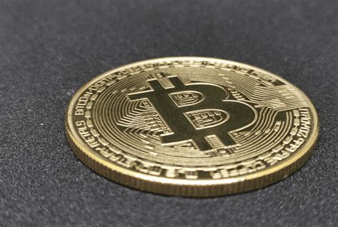 Masih ada beberapa kripto yang tercatat mengalami penurunan. Pengalaman Belajar Trading Bitcoin Pemula di dunia ...